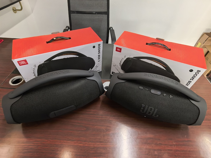 JBL BOOMSBOX 3 fragrance bottle