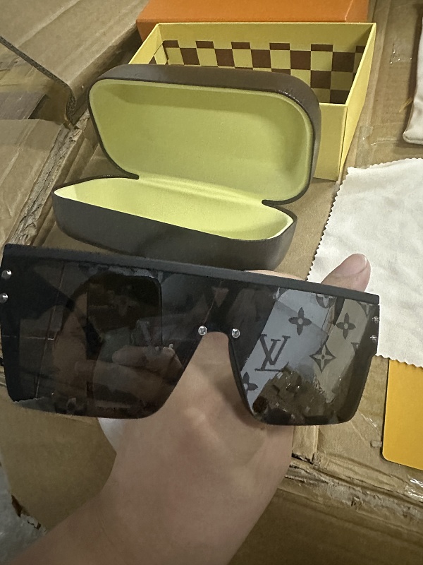 G09 product image 3
