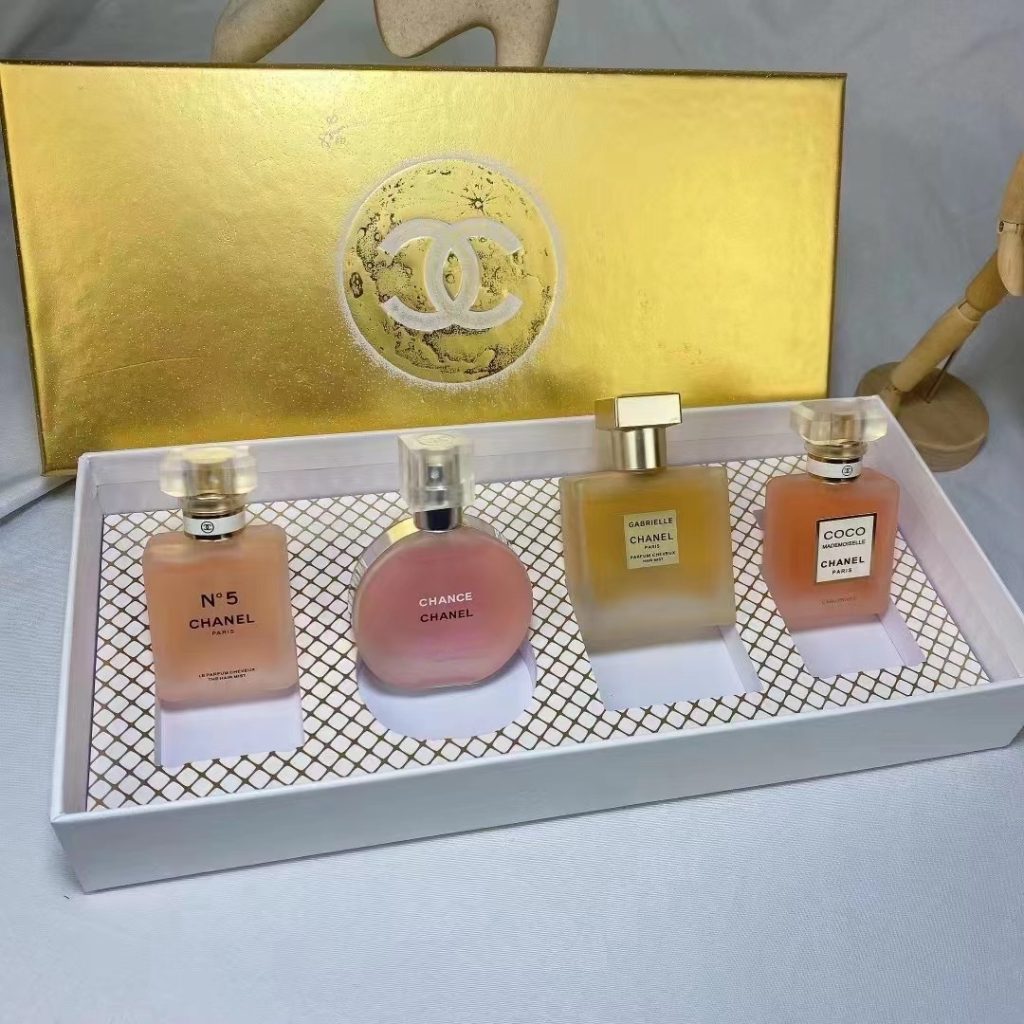 CHANEL product image